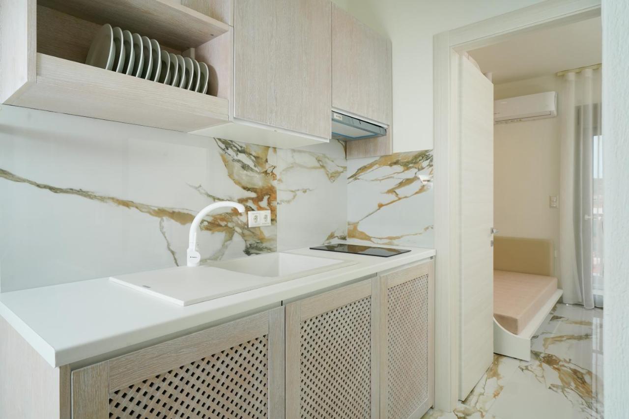 Athina Palace Luxurious Appartments ポトス エクステリア 写真