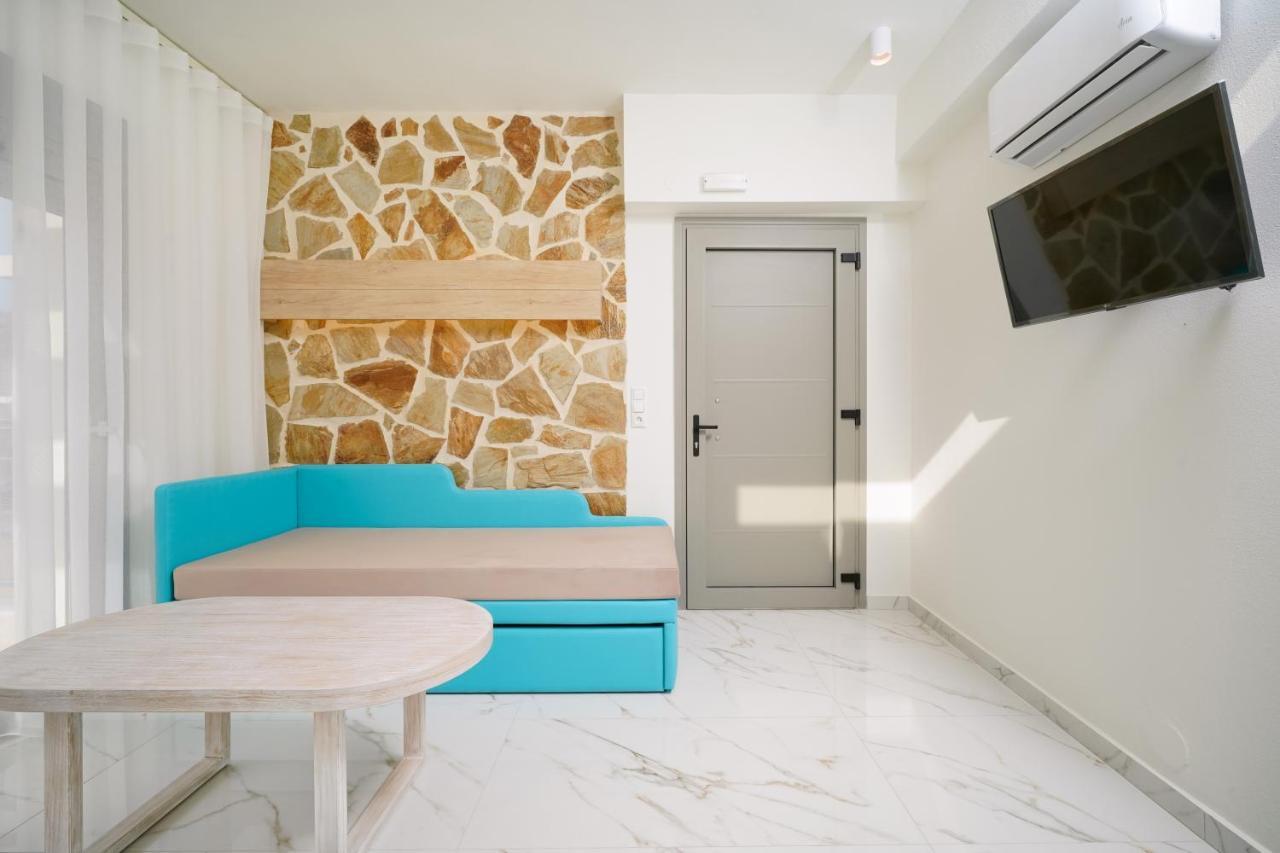 Athina Palace Luxurious Appartments ポトス エクステリア 写真